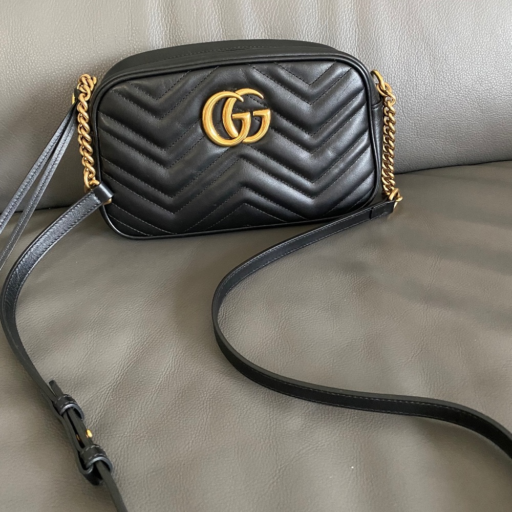 ❌SOLD❌Gucci Marmont Camera Bag Small